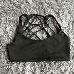 Lululemon sports bra! Size 2.